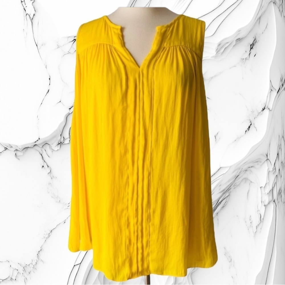 Lane Bryant sleeveless top size 16